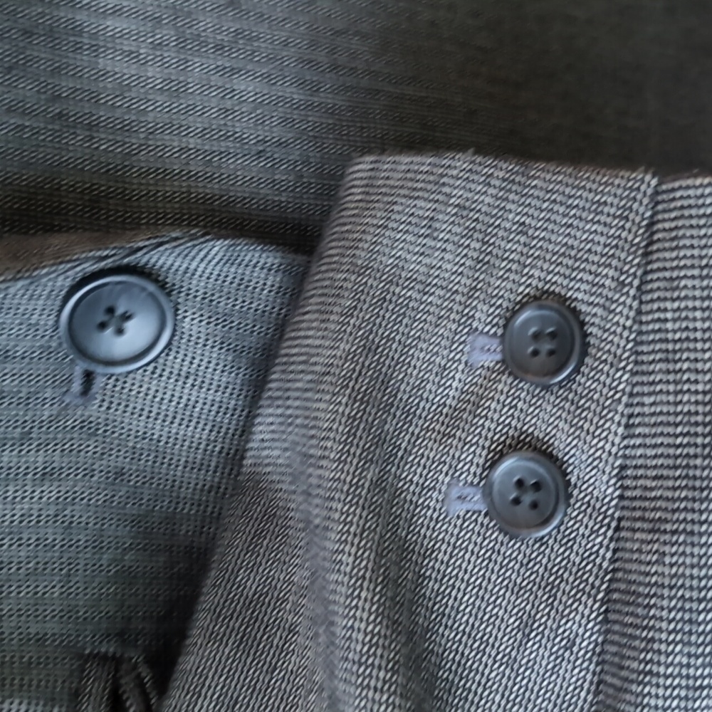 Banana Republic Women's Gray Houndstooth Suit Jacket - Picture 3 of 6